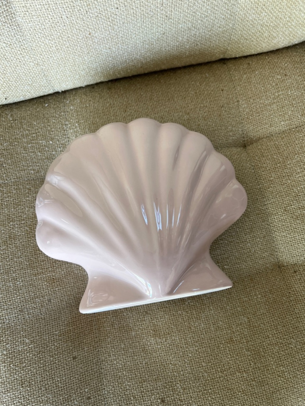 Shell Yeah! Pink Ceramic Shell Decor - Picture 3 of 3